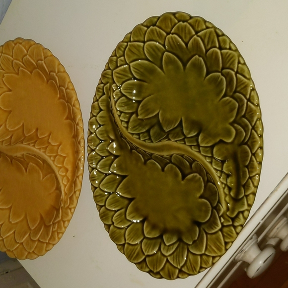 Two Belmar of California entertainment dish - Picture 2 of 5